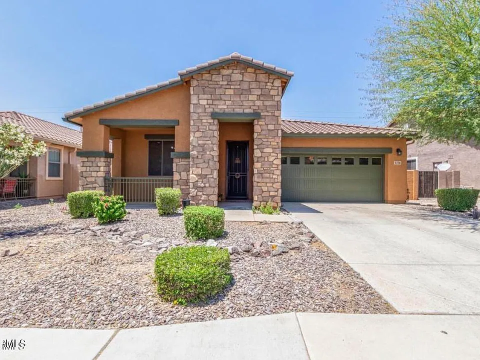 4706 S Twinleaf Dr