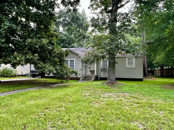310 S 16th Ave, Hattiesburg, MS 39401