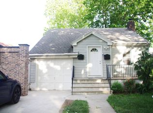 146 10th St, Staten Island, NY 10306