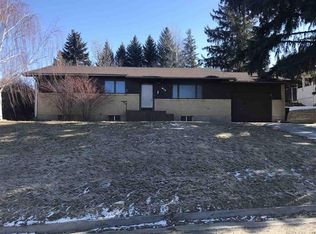 615 Calder Ave, American Falls, ID 83211