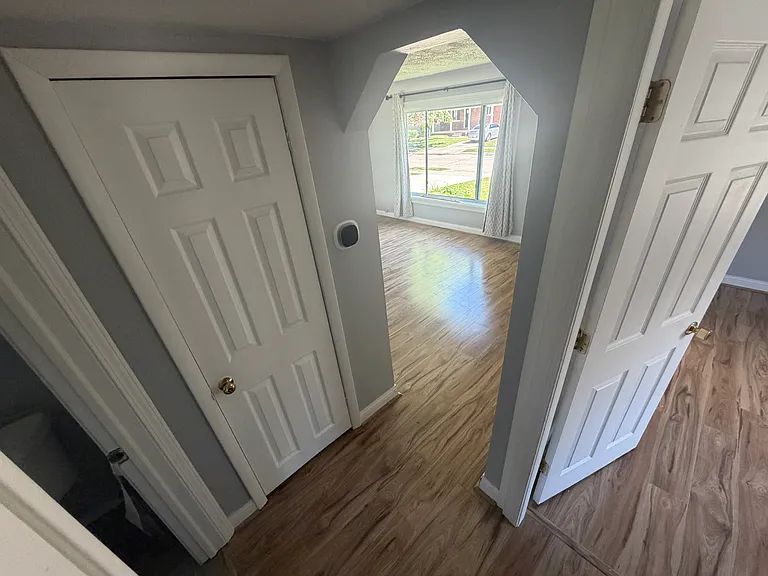 23734 Deziel St — Photo 12