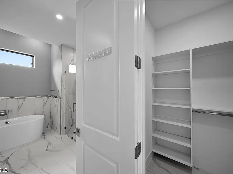1201 SW 8th Pl — Photo 22