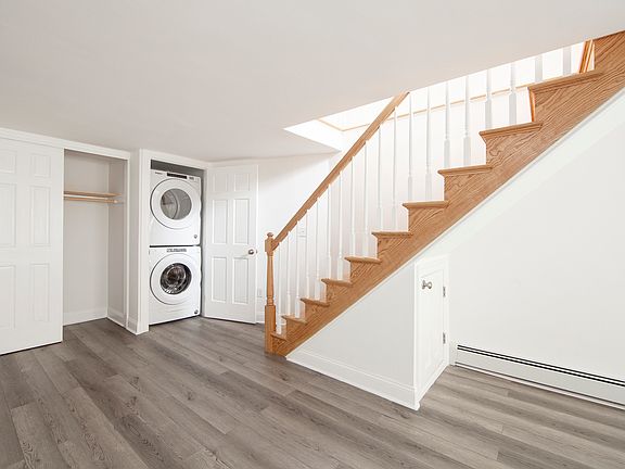 5th image of 152 Degraw St APT 1R