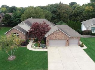 6213 Treyburn Ct, Springfield, IL 62711