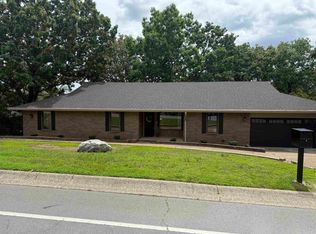 13721 Saint Charles Blvd, Little Rock, AR 72211