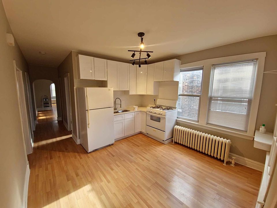 Kitchen (appliance replaced)