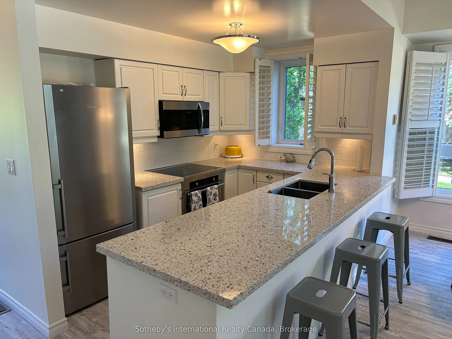 2 bed, $2,500 — Photo 2