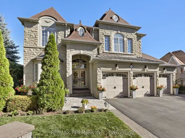 9 Migonette St, Richmond Hill, ON L4E 4R7