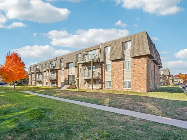Greenfield Estates, 7635 Greenfield Ave #8cf6ef373, Saint Paul, MN 55112