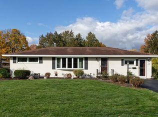 108 Dolores Ter S, North Syracuse, NY 13212