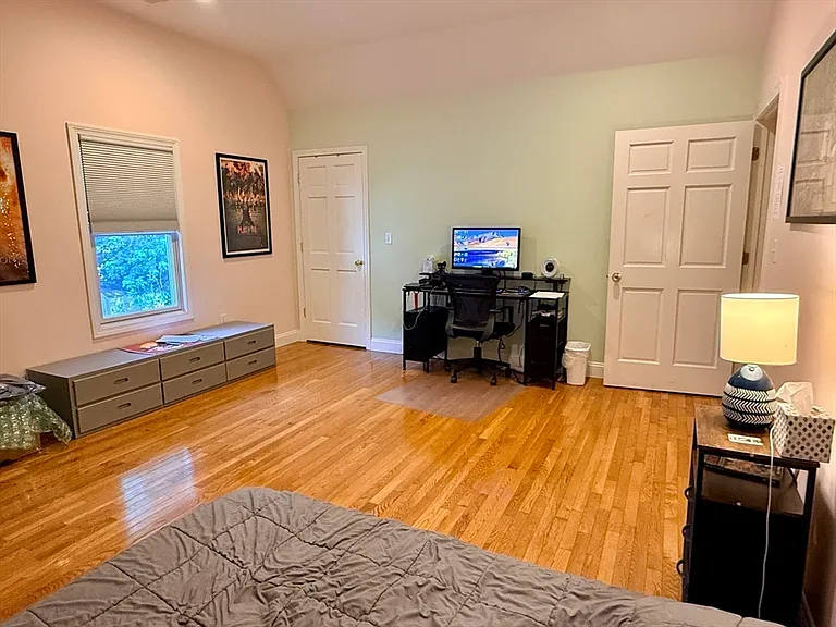 55 Monument St #2 — Photo 13