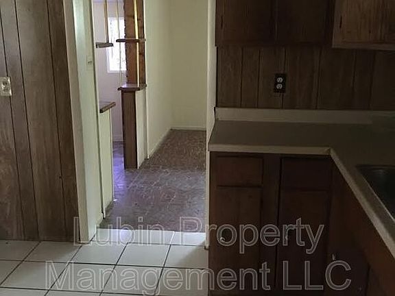 3rd image of 3266 Rochester Rd