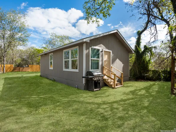 842 SW 39TH ST, San Antonio, TX 78237