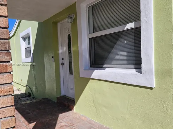 1031 Atlantic Ave, Opa Locka, FL 33054