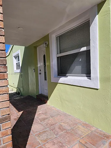 1031 Atlantic Ave Photo 1