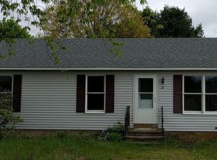 22 Courtney Ln, Killingly, CT 06241