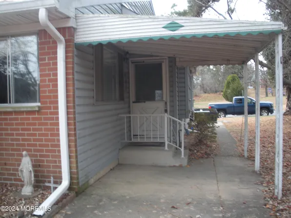 21 C Lafayette Drive, Whiting, NJ 08759