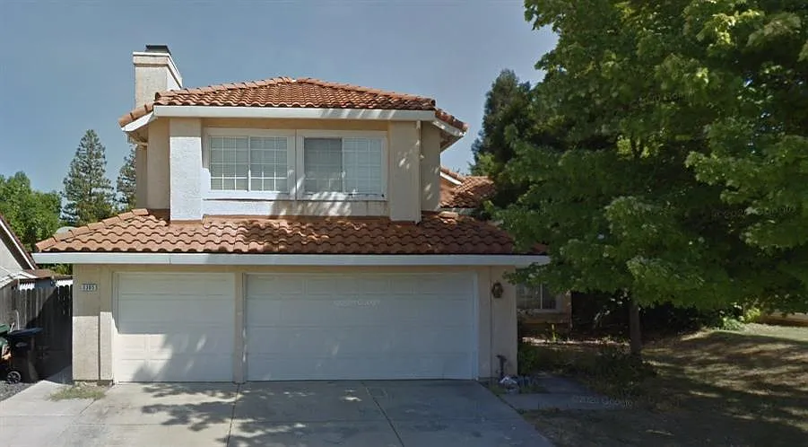 3305 El Castillo Ct photo 1