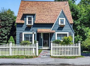 43 Atwood St, Wellesley, MA 02482