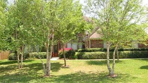 1st image of 5485 Lexington Cir
