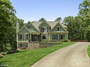 134 Brookfield Ct SE, White, GA 30184