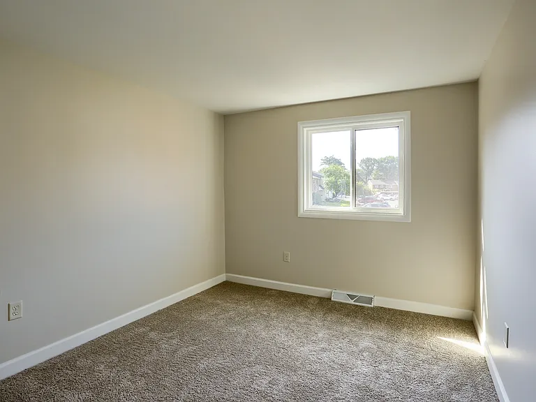 Briarcrest Gardens Apartments & Townhomes — Photo 75