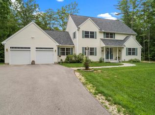 12 County Rd, Dunbarton, NH 03046