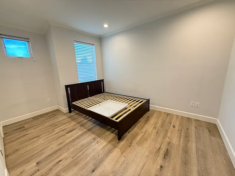 1115 La Cadena Ave #B — Photo 19