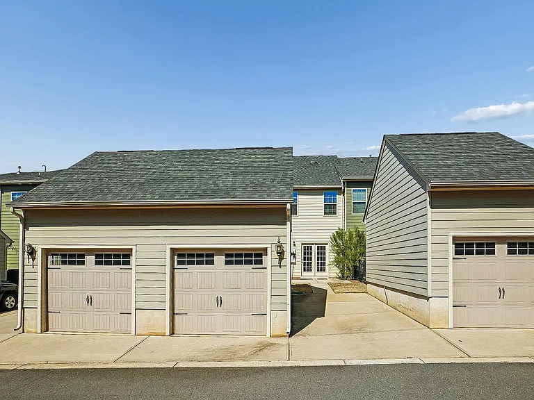 3047 Potomac River Pkwy — Photo 23