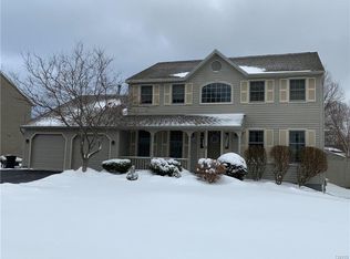 226 Walters Dr, Liverpool, NY 13088