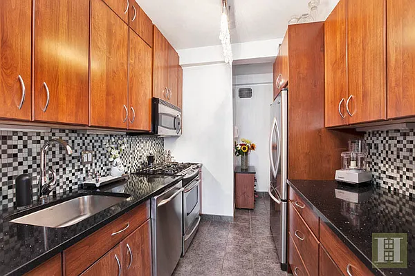 Sold by Halstead Real Estate | media 14