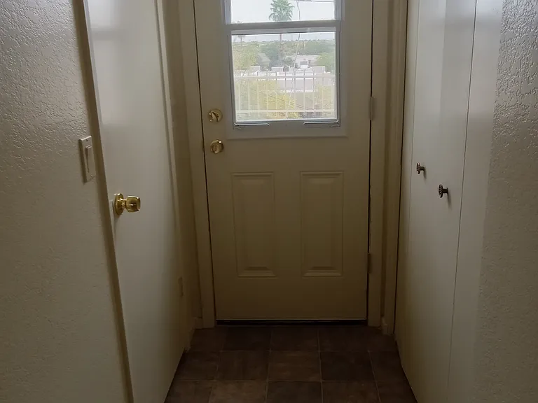 9818 E La Palma Ave — Photo 10