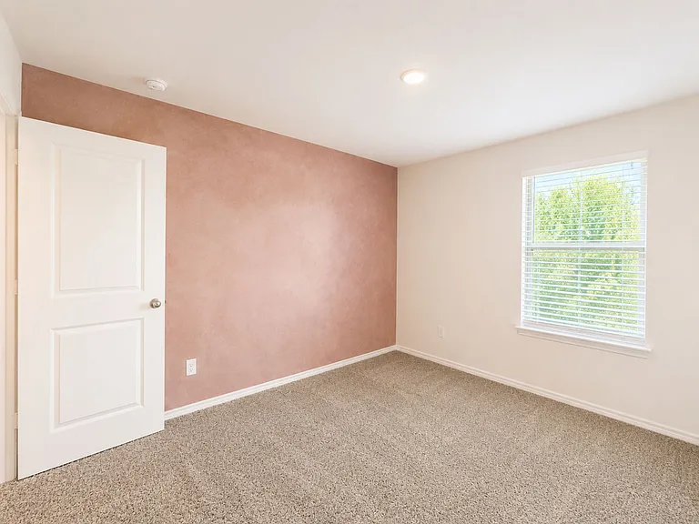3387 Everly Dr — Photo 16