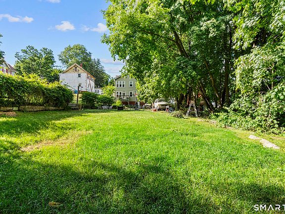 4th image of 156 Prospect Street