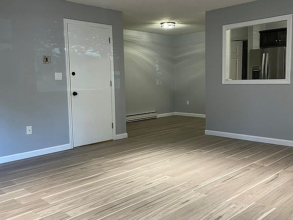 4th image of 440 North Ave APT 26