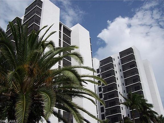 2nd image of 6612 Estero Blvd APT 102