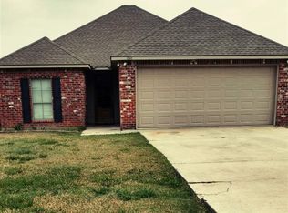 14135 Stones Throw Ct, Denham Springs, LA 70726