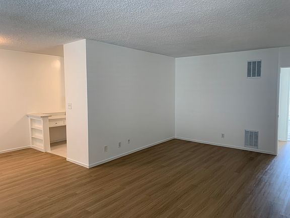 4th image of 1341 N Crescent Heights Blvd APT 105