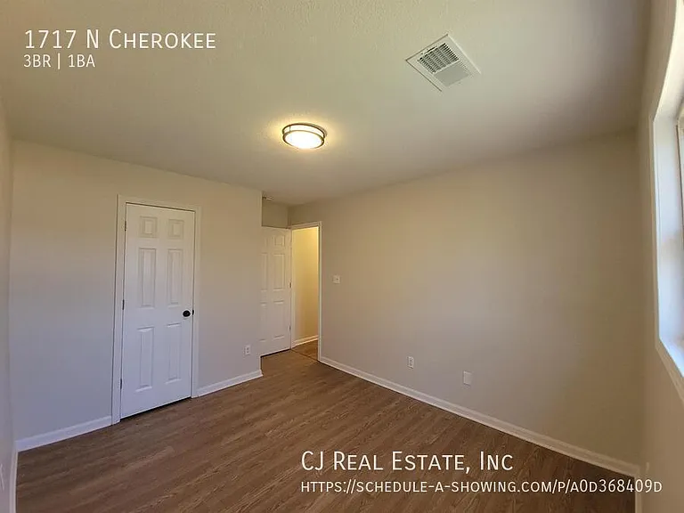 1717 N Cherokee St — Photo 7