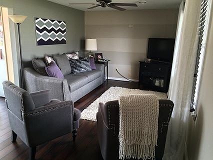1st image of 204 E McKinley St