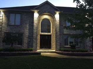 3103 Cedar Crest Dr, Troy, MI 48083