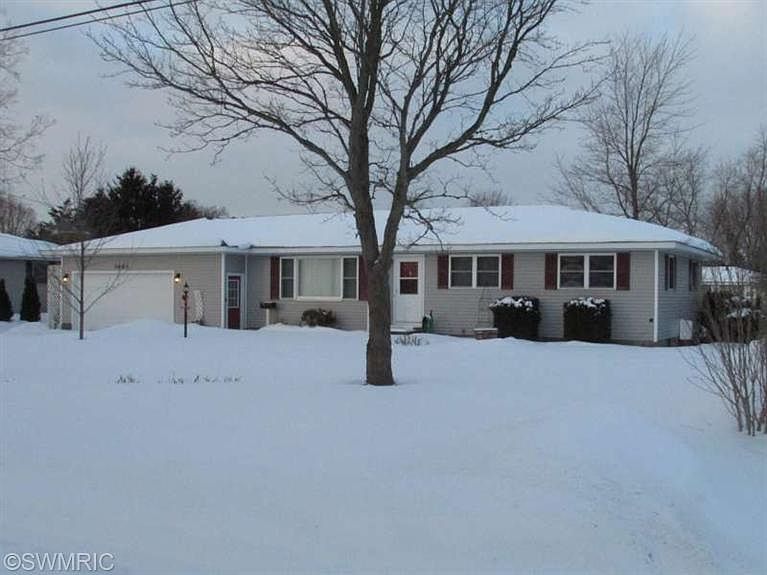 1st image of 3693 Evaline Dr