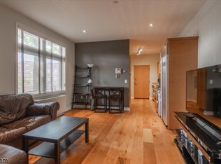 276 Chestnut St #1-G-100, Nutley, NJ 07110