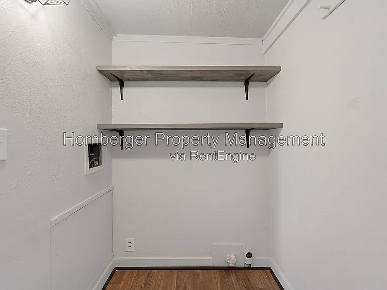 3502 E Jackson Ave — Photo 4