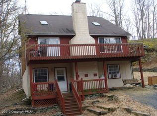 443 Saunders Dr, Bushkill, PA 18324