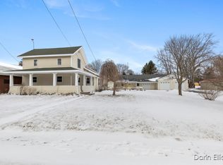 532 W Main St, Stanton, MI 48888