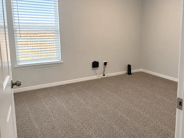 12552 Tarres Ct — Photo 11