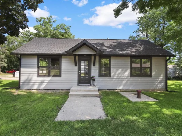 11618 North Maple Beach Drive, Edgerton, WI 53534