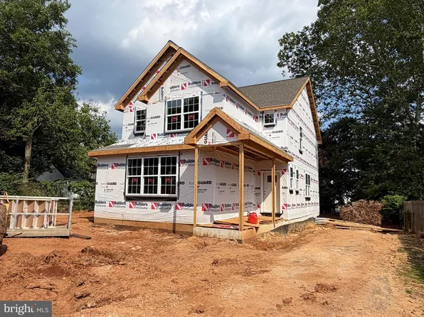 207 2nd Ave, Newtown Square, PA 19073