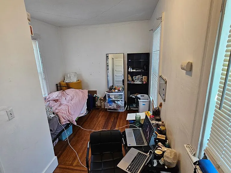77 Ashford Ter #14 — Photo 9